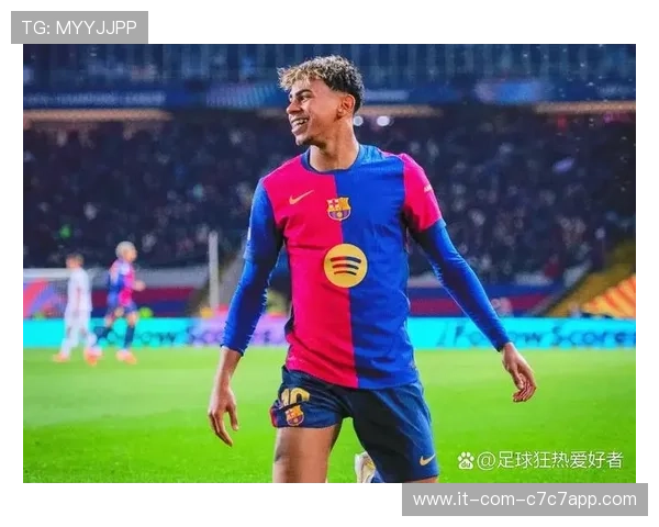 足球历史上百发进球的球星是谁 他们的传奇故事与成就分析