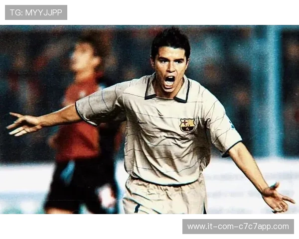 足球球星骚气十足的场上风采与场外魅力如何共同成就他们的传奇人生 足球球星骚气十足的场上风采与场外魅力如何共同成就他们的传奇人生